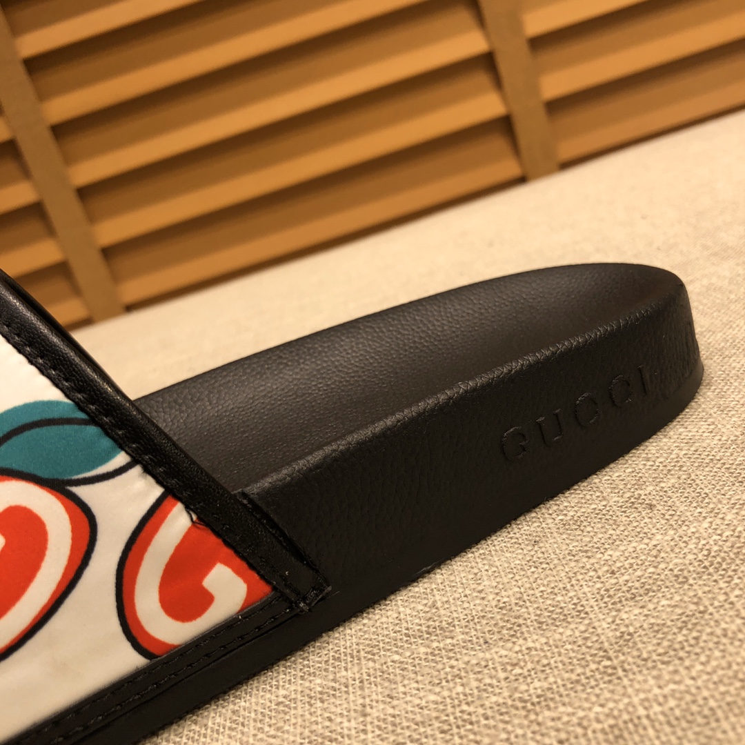 Gucci Slippers 20 - vstockx