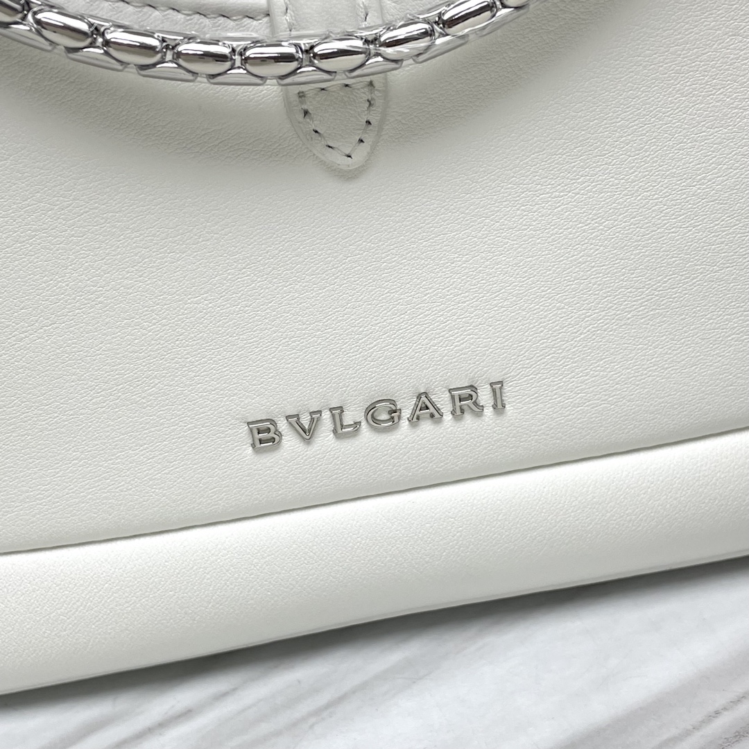 Handbags Bvlgari 293208 size:27.5*18*3.5 cm - vstockx