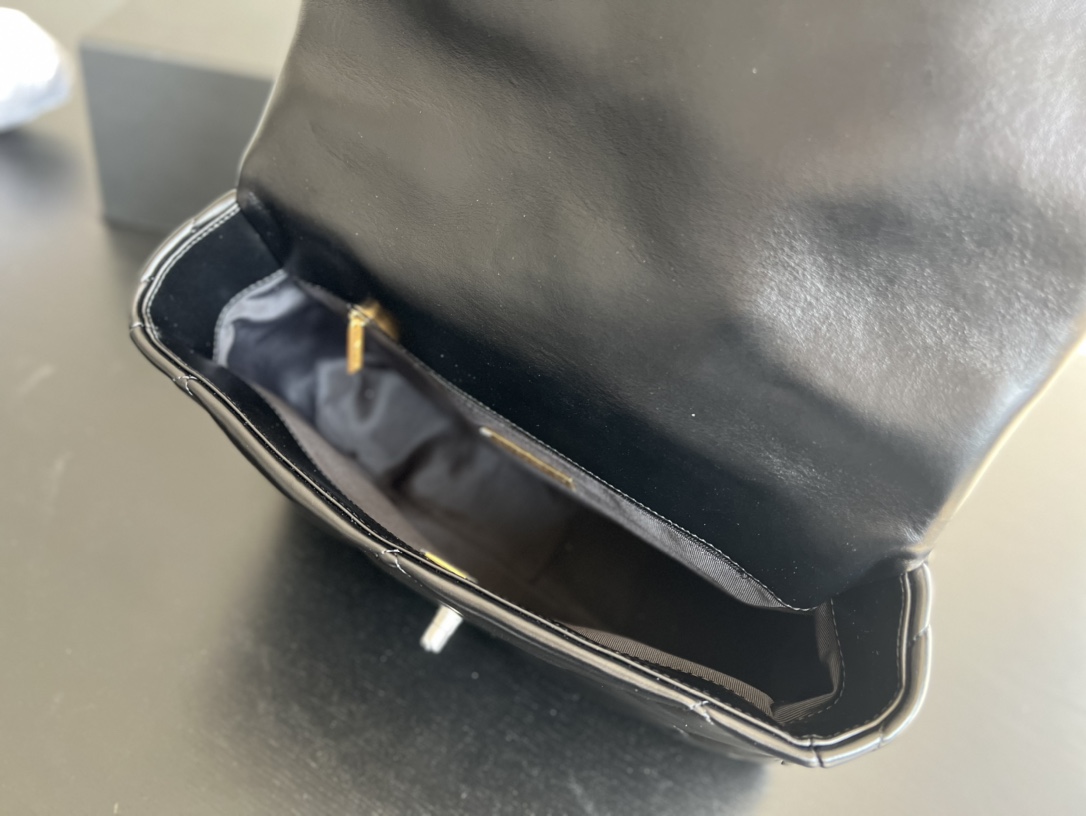 Handbag Chanel 1160 size 26cmx16cmx9 cm - vstockx