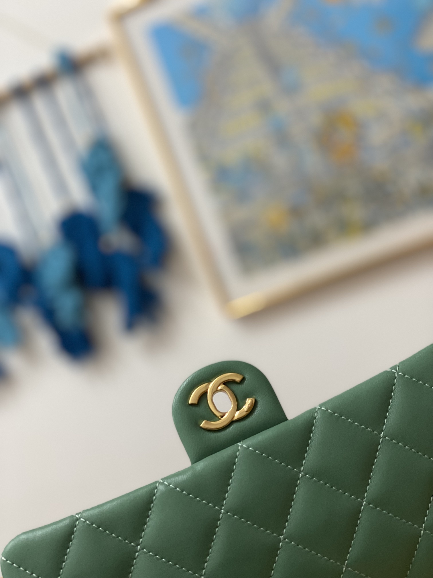 Handbag Chanel AS3777 size 16x24x8 cm - vstockx