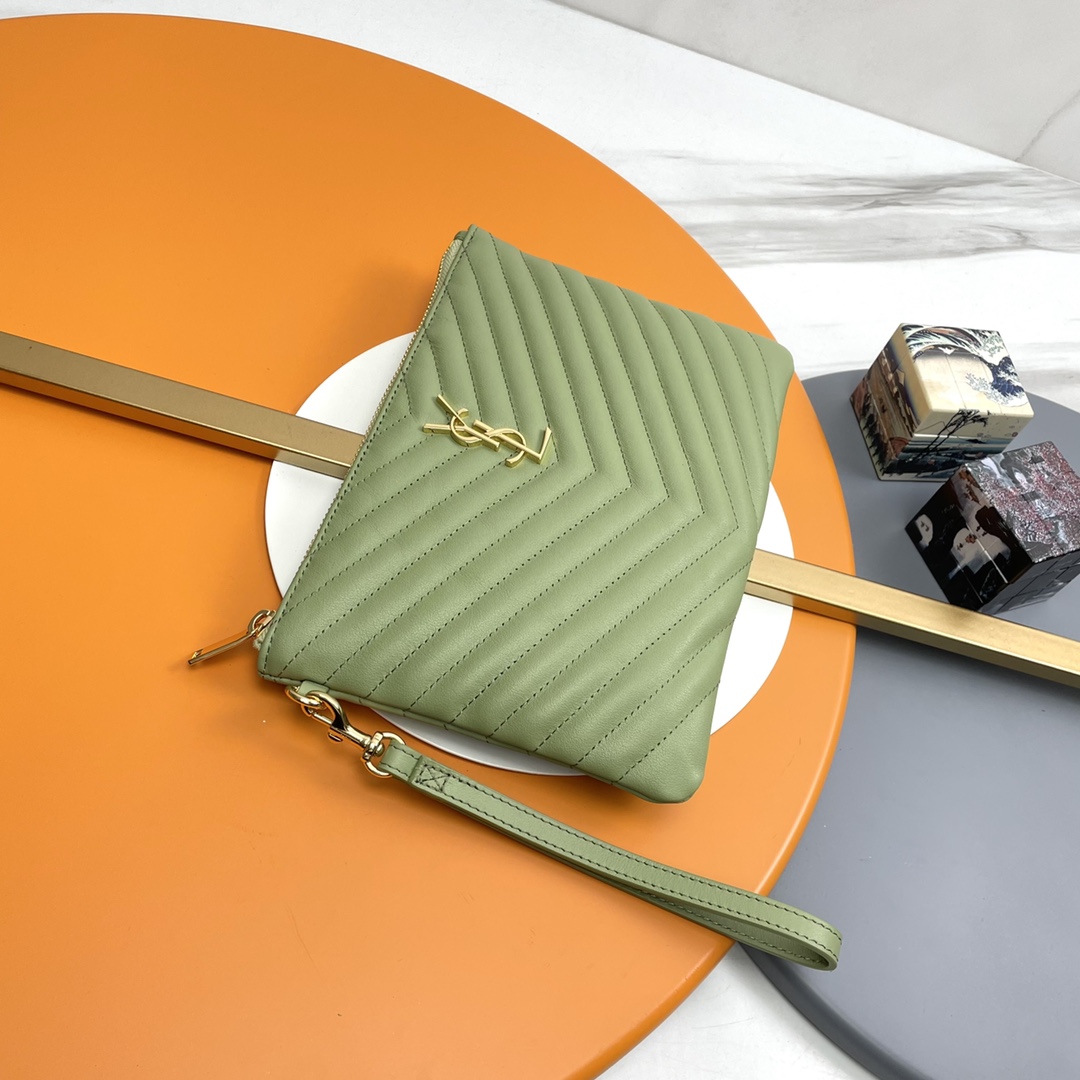 Handbags SAINT LAURENT 379039 size 24  17.5  1.5 cm - vstockx