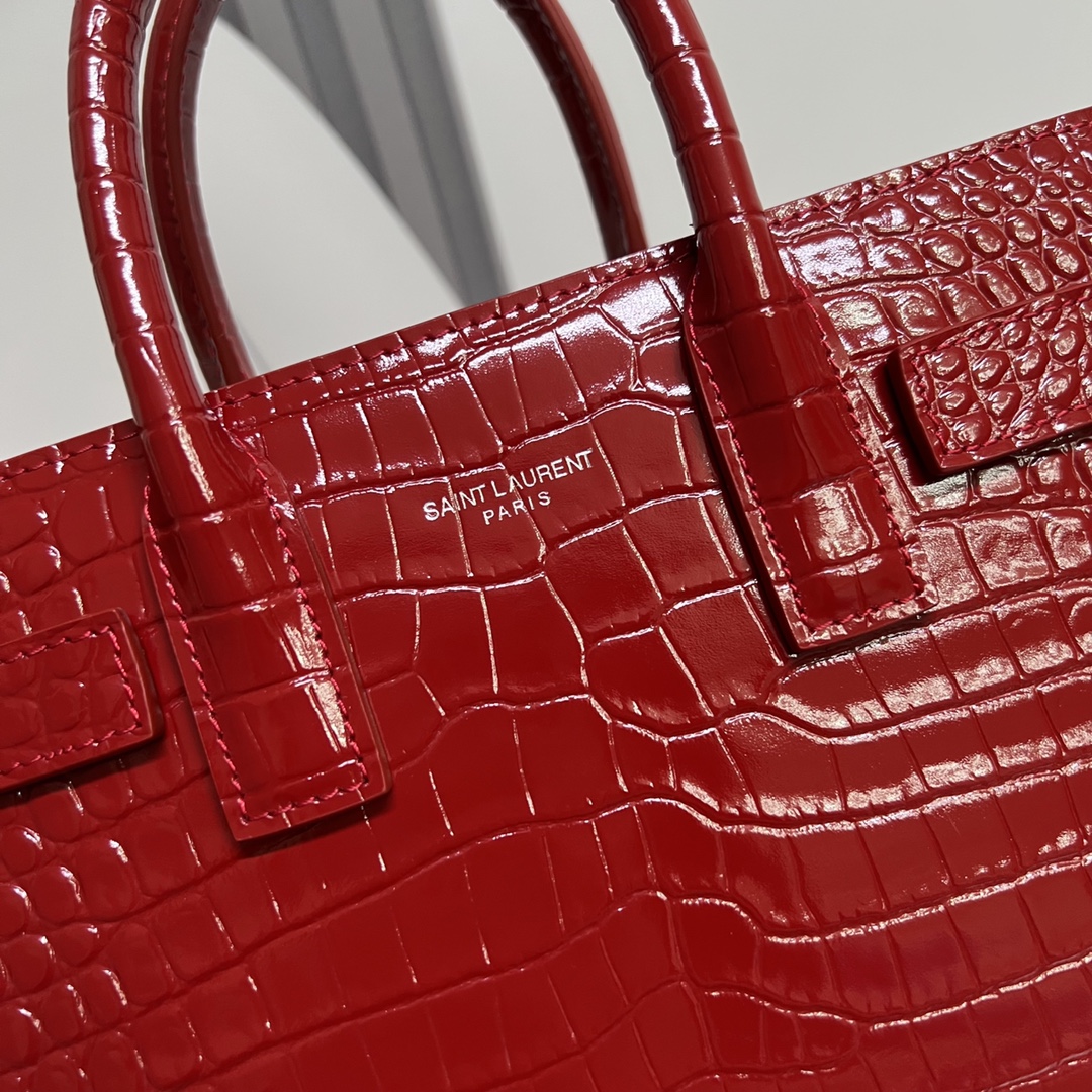 Handbags SAINT LAURENT 392035 size 21*15*10 cm - vstockx