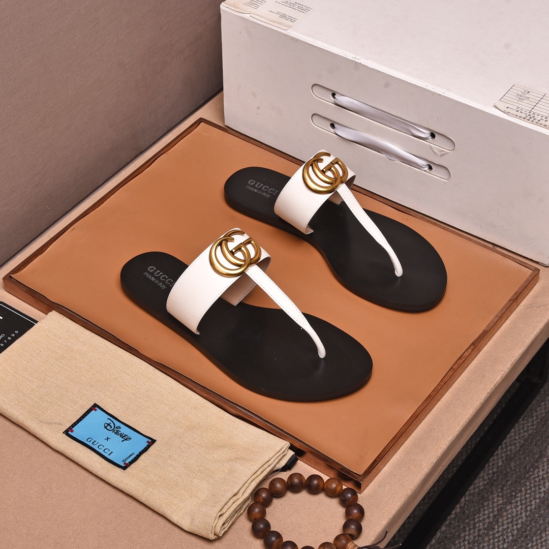 Gucci Slippers 11 - vstockx