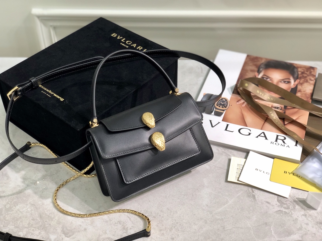 Handbags Bvlgari 288739 size:18.5*13*6.5 cm - vstockx