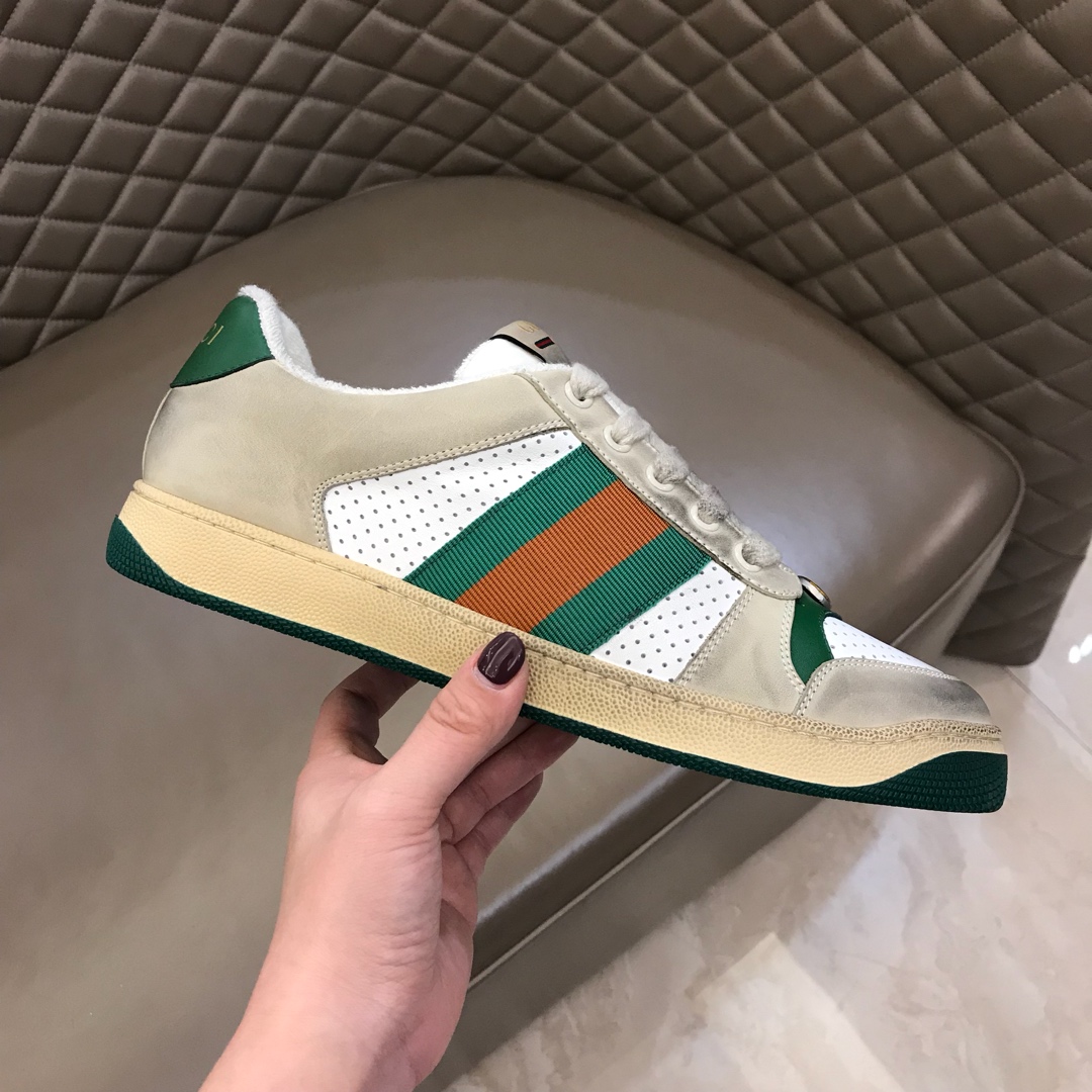 Gucci Screener GG Canvas 14 - vstockx