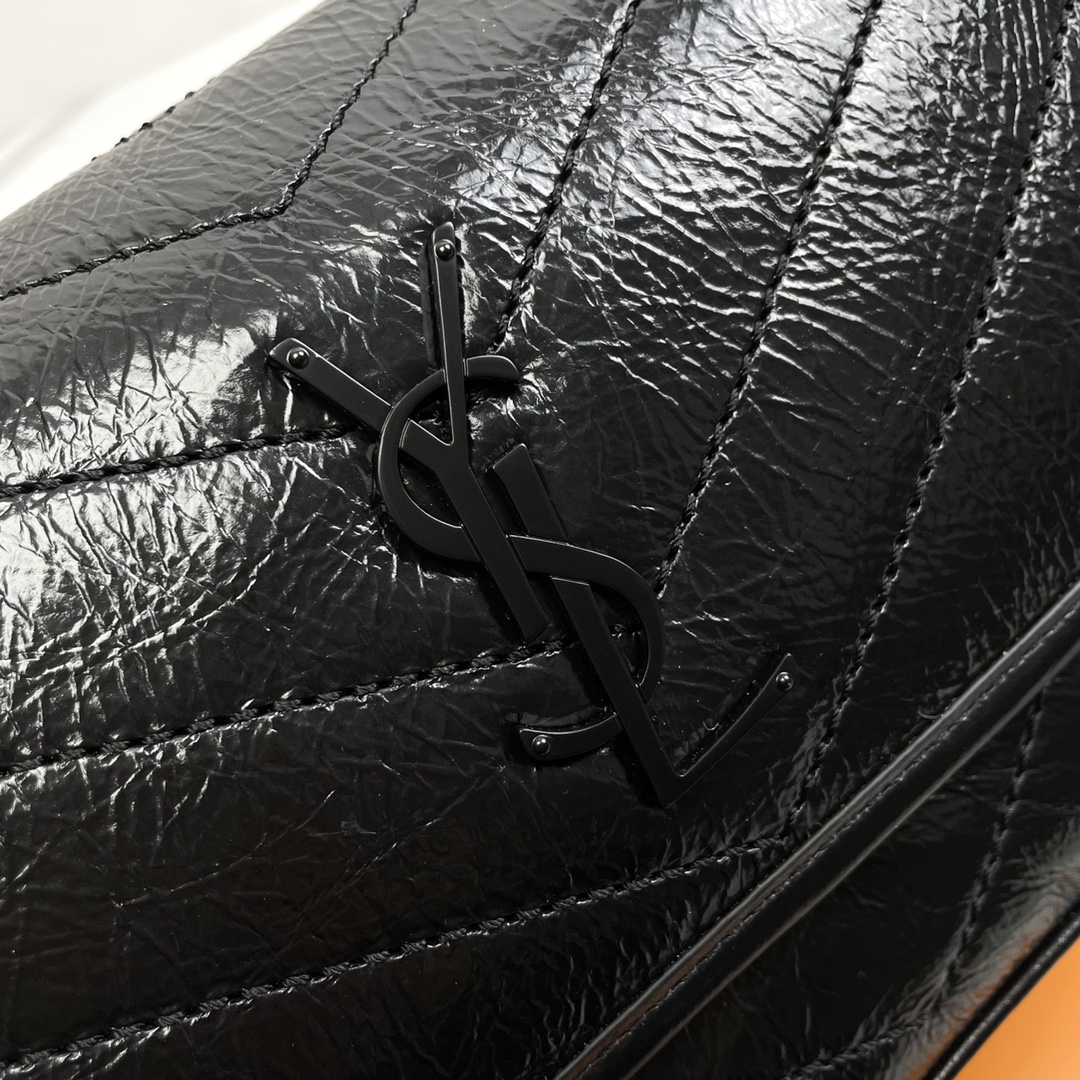 Handbags SAINT LAURENT 533037 size 22x16.5x12 cm - vstockx
