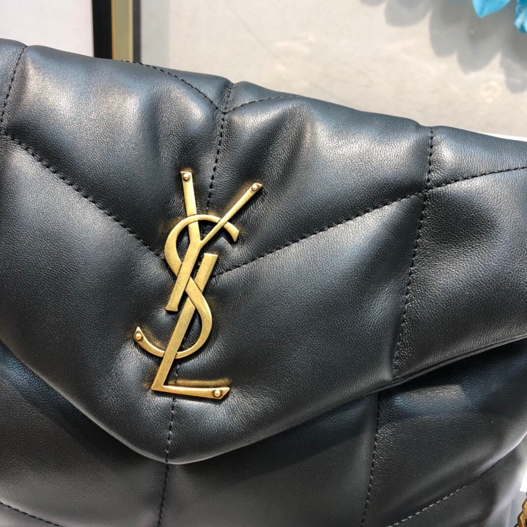 Handbags SAINT LAURENT 577476 size 29x17x11 cm - vstockx