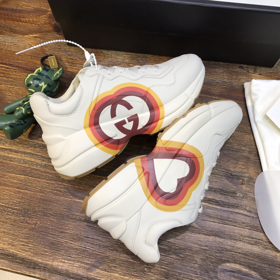 Gucci Rhyton sneaker 47 - vstockx