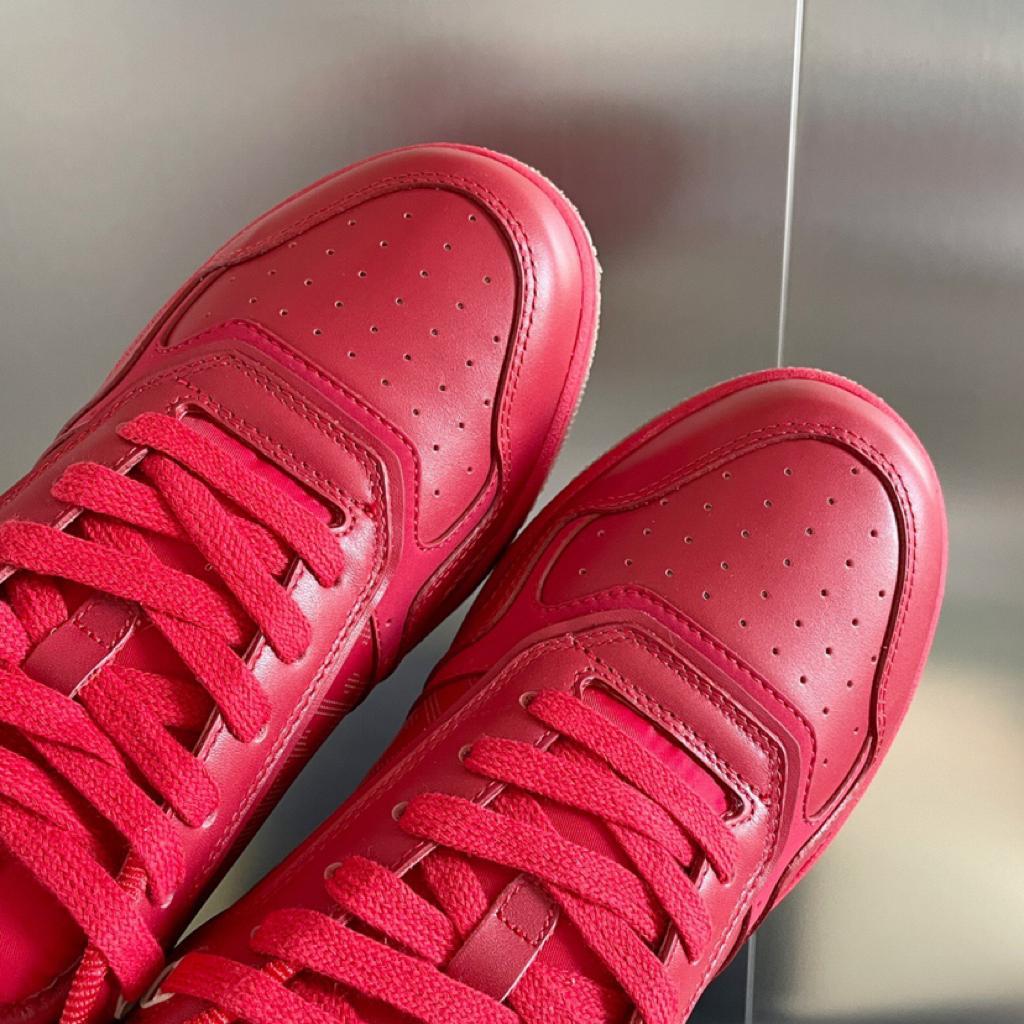 Dior B27 Low World Tour Red - vstockx