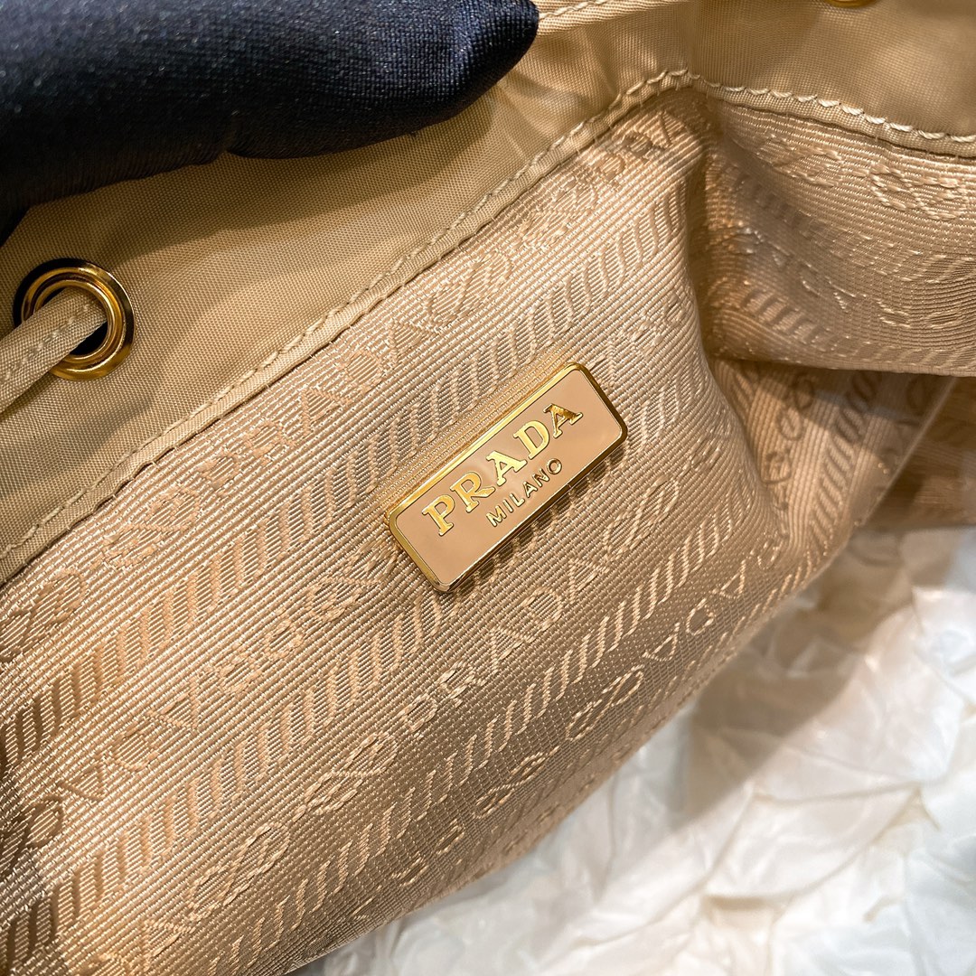 handbags prada 1BH038 23*18*12 - vstockx