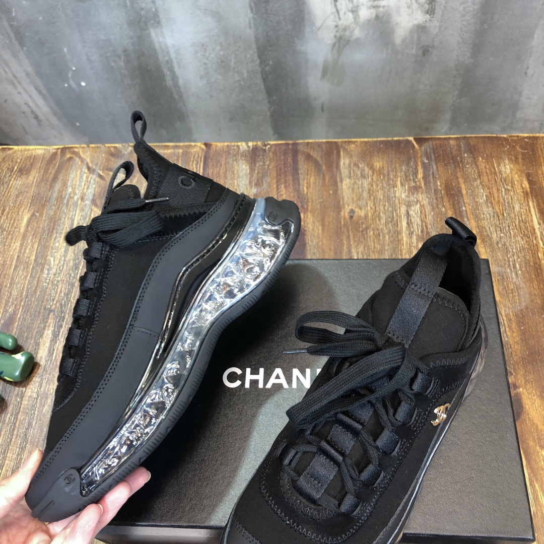 Chanel Fabric & Suede Calfskin Low Top Sneaker 14 - vstockx