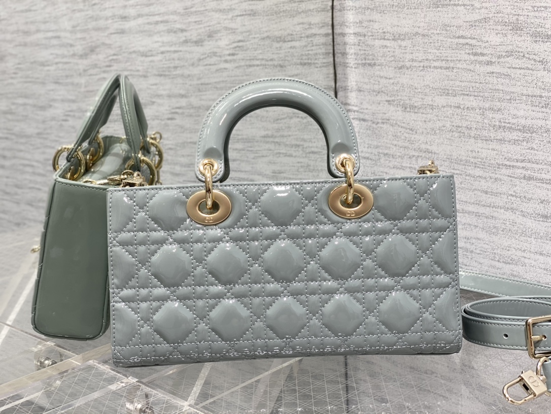 Handbag Dior size 26*6*14 cm - vstockx