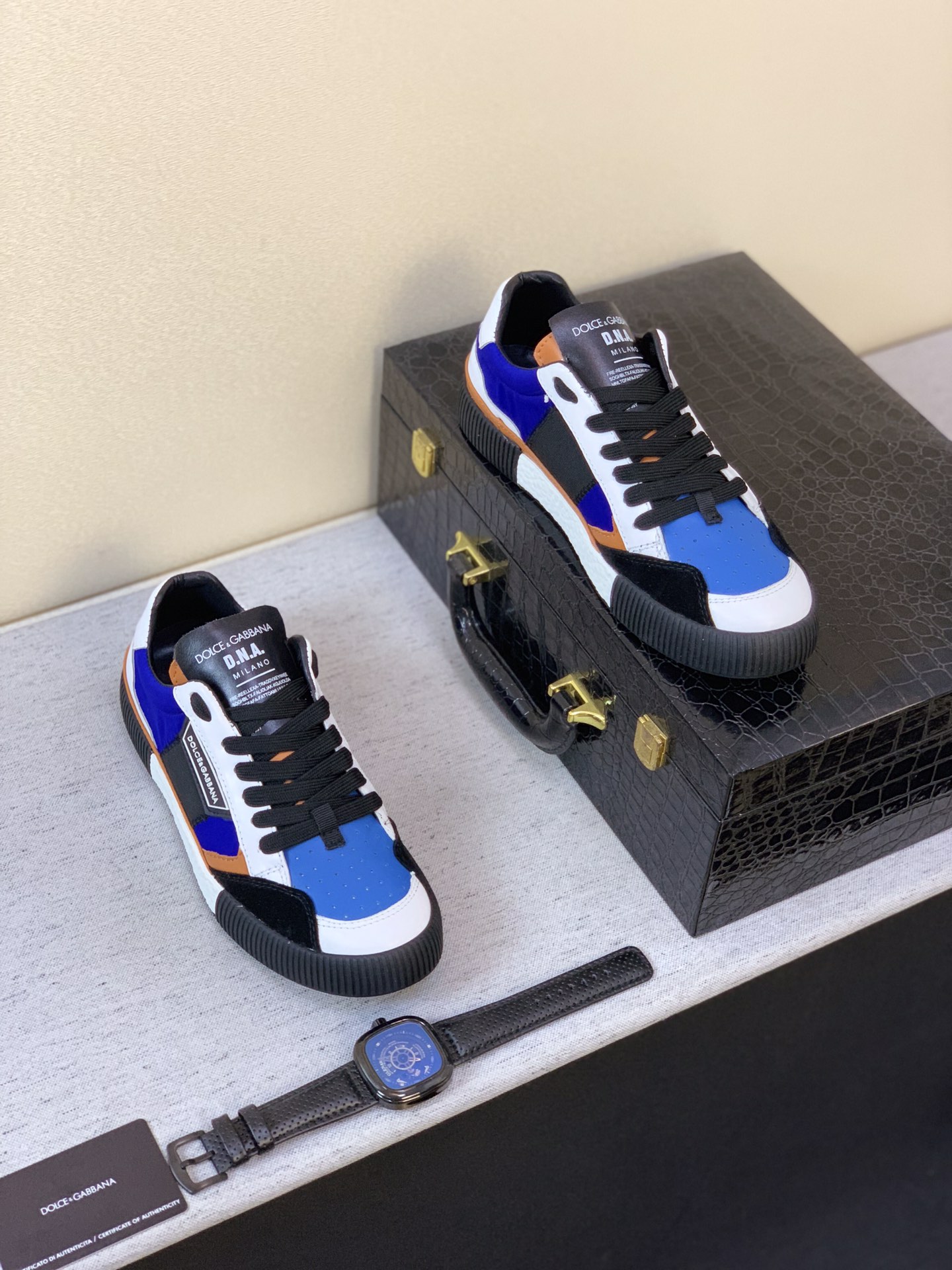 Dolce & Gabbana Low Tops Sneakers 46 - vstockx