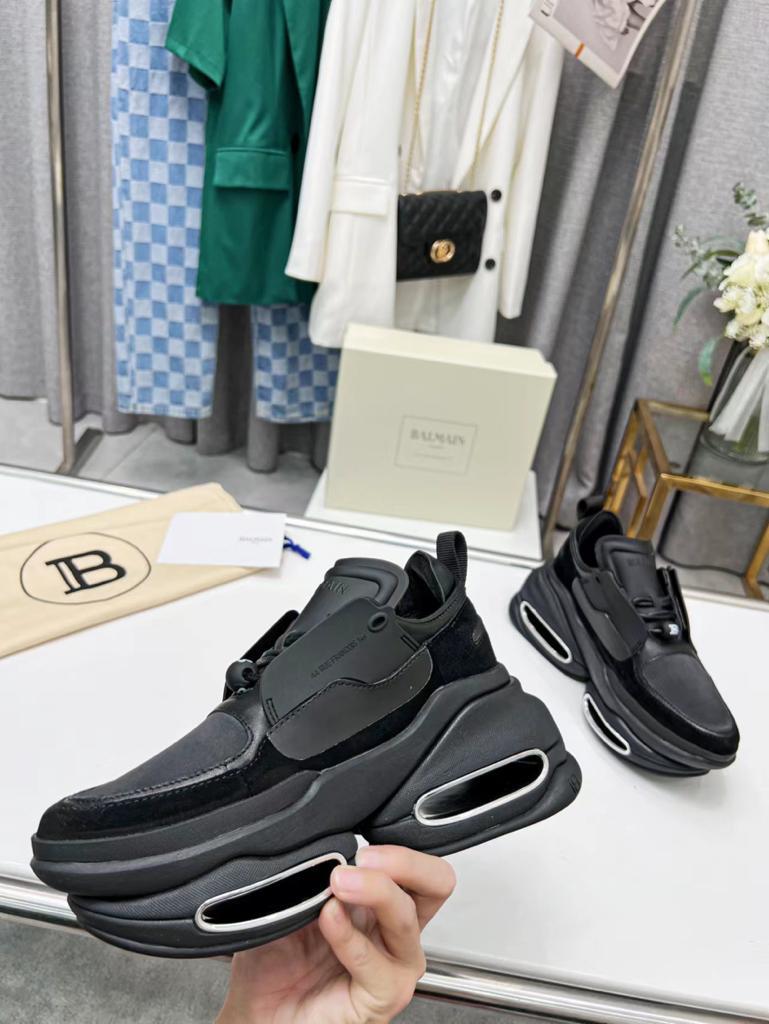 Balmain B-Bold Low-Top Black Suede - vstockx