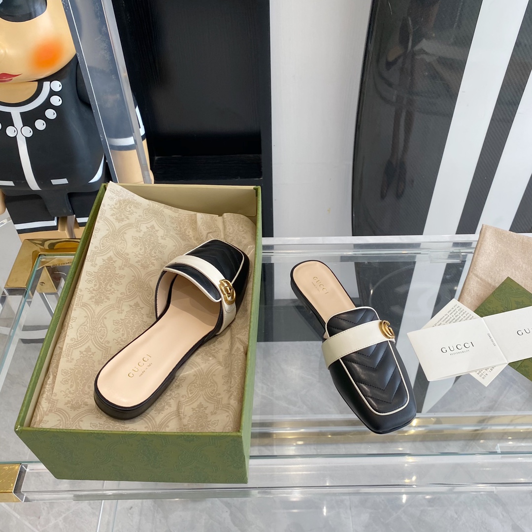 Gucci Leather slipper Women 9 - vstockx