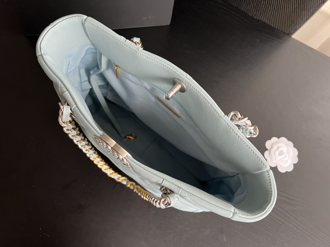 Handbag Chanel 3519 size 30cm37cm10 cm - vstockx