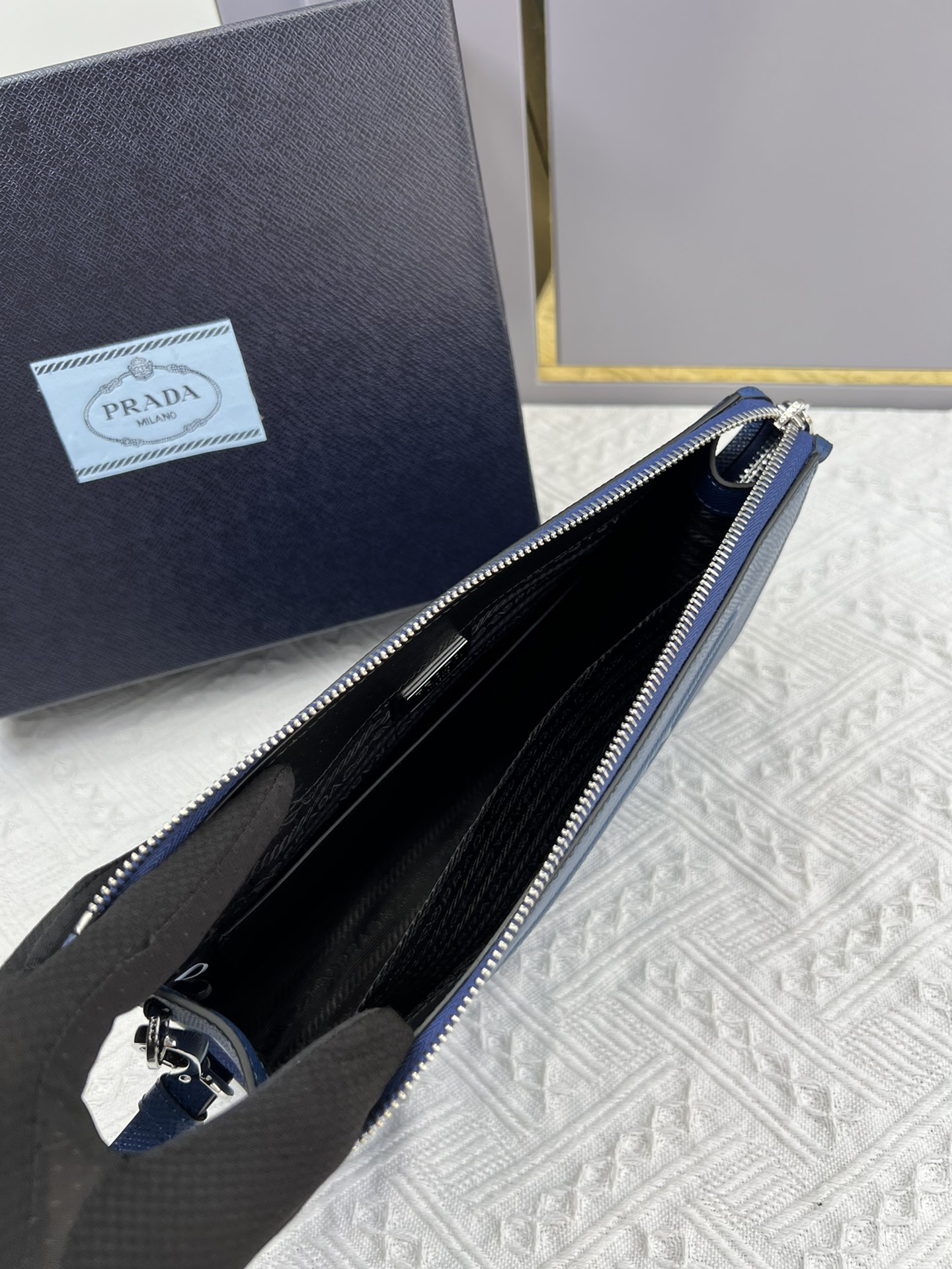 handbags prada 2VF039 25*7*5 - vstockx