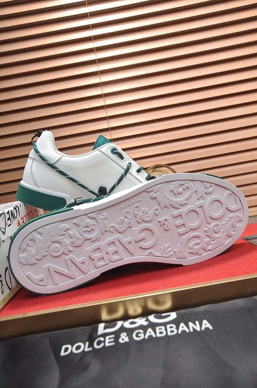 Dolce & Gabbana Low Tops Sneakers 64 - vstockx