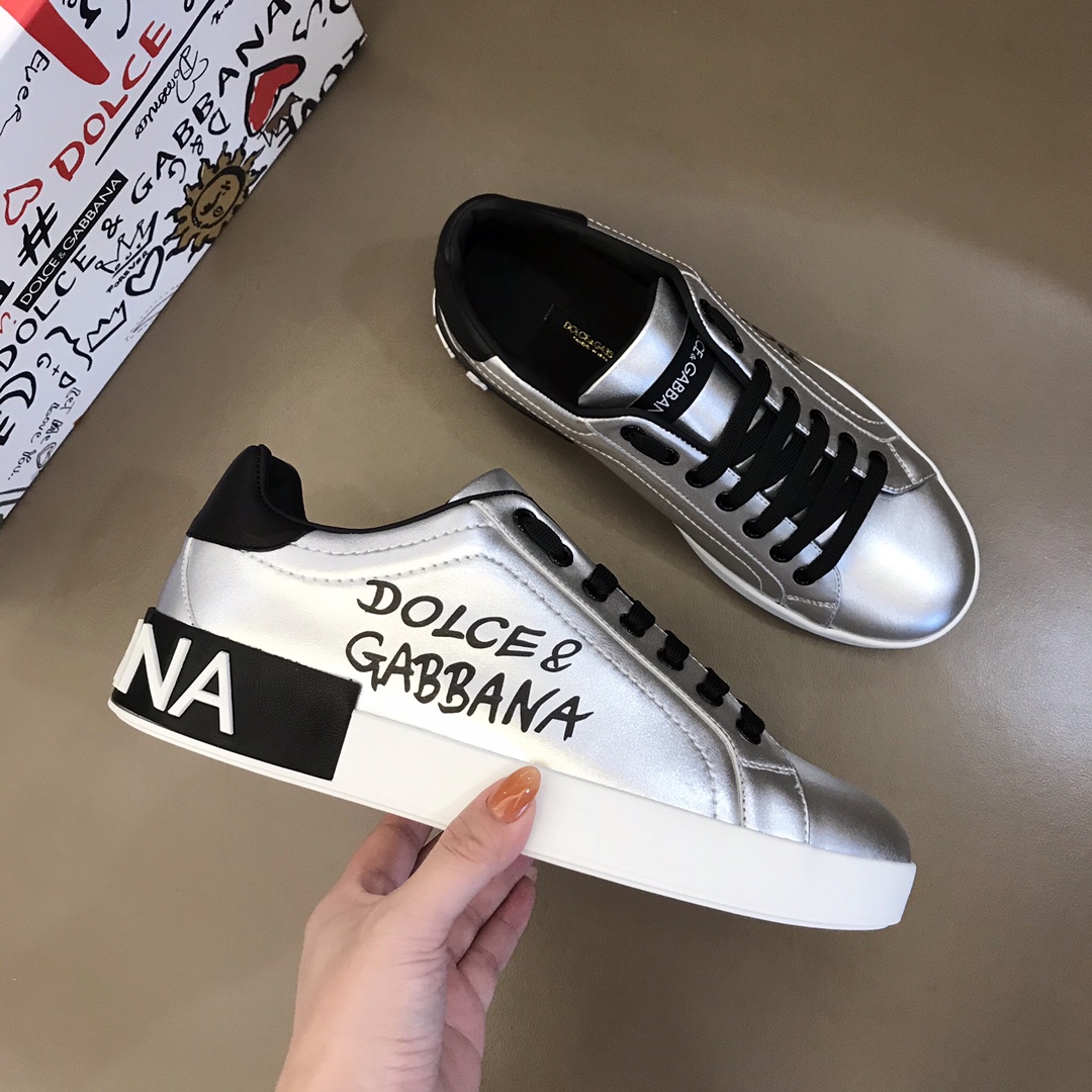 Dolce & Gabbana Low Tops Sneakers 52 - vstockx