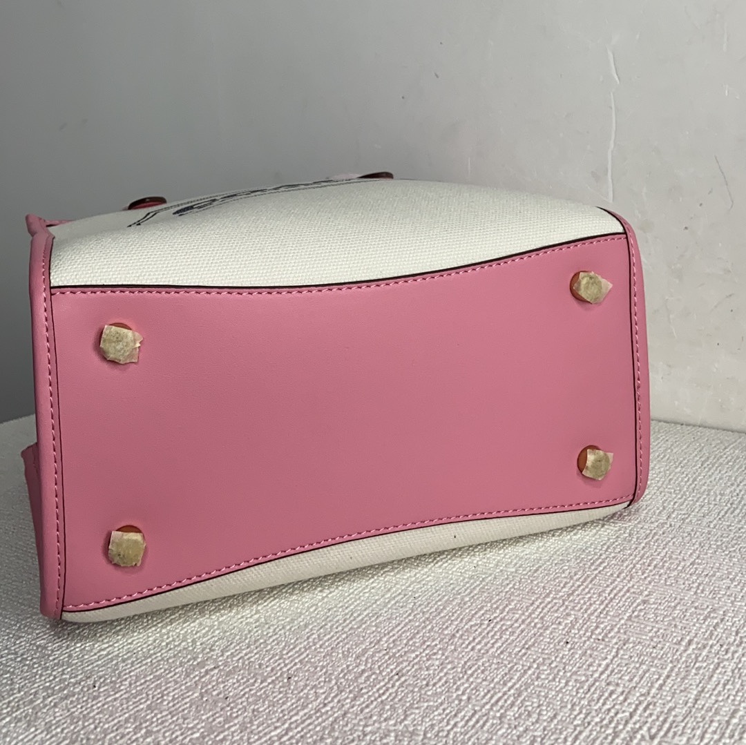 Handbags Coach CH740 size:22*20*12 - vstockx