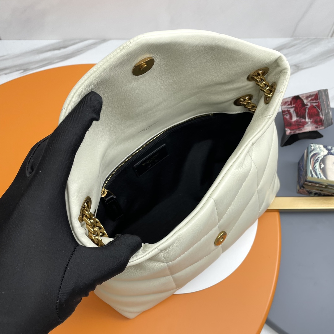 Handbags SAINT LAURENT 577476 size 29x17x11 cm - vstockx