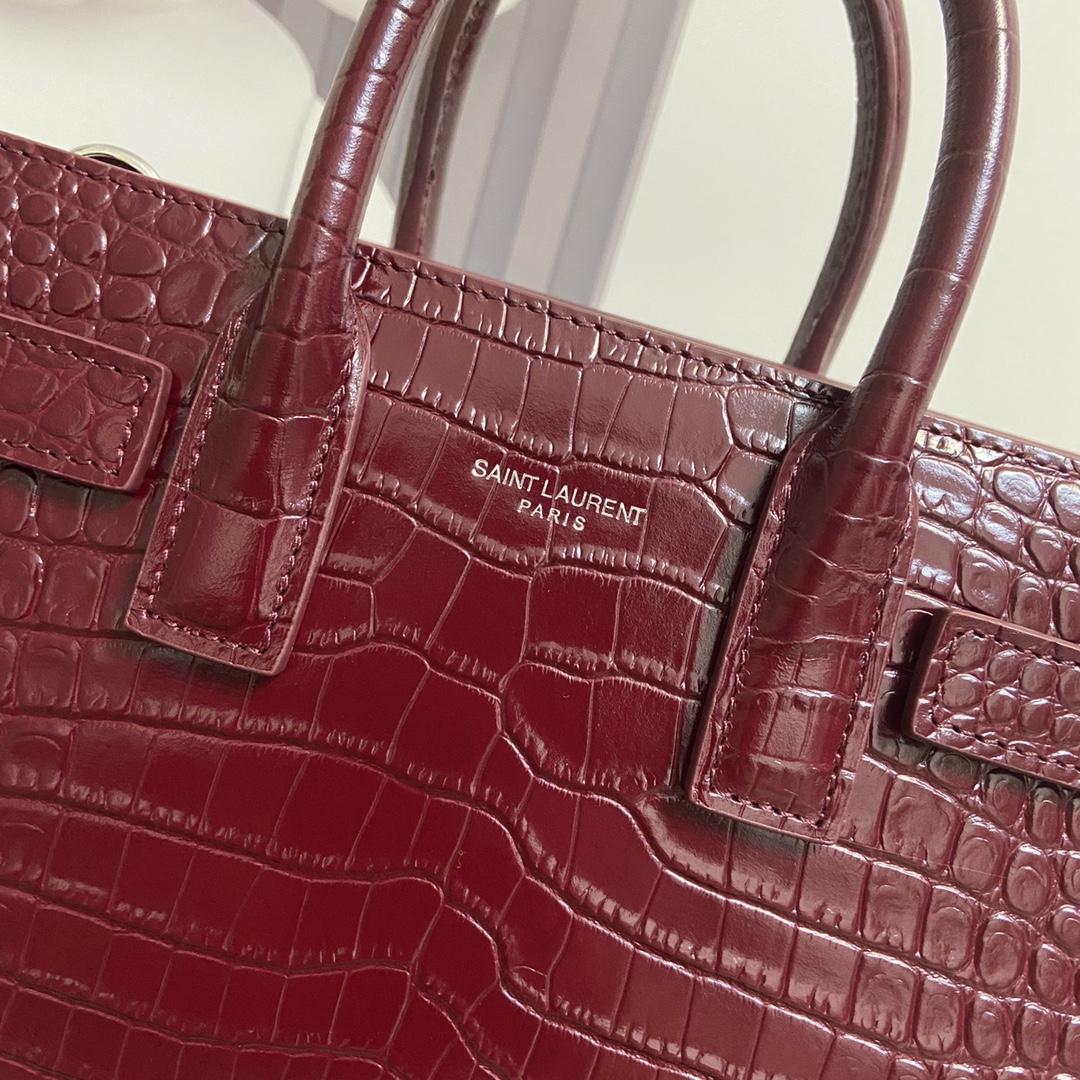 Handbags SAINT LAURENT 392035 size 21*15*10 cm - vstockx