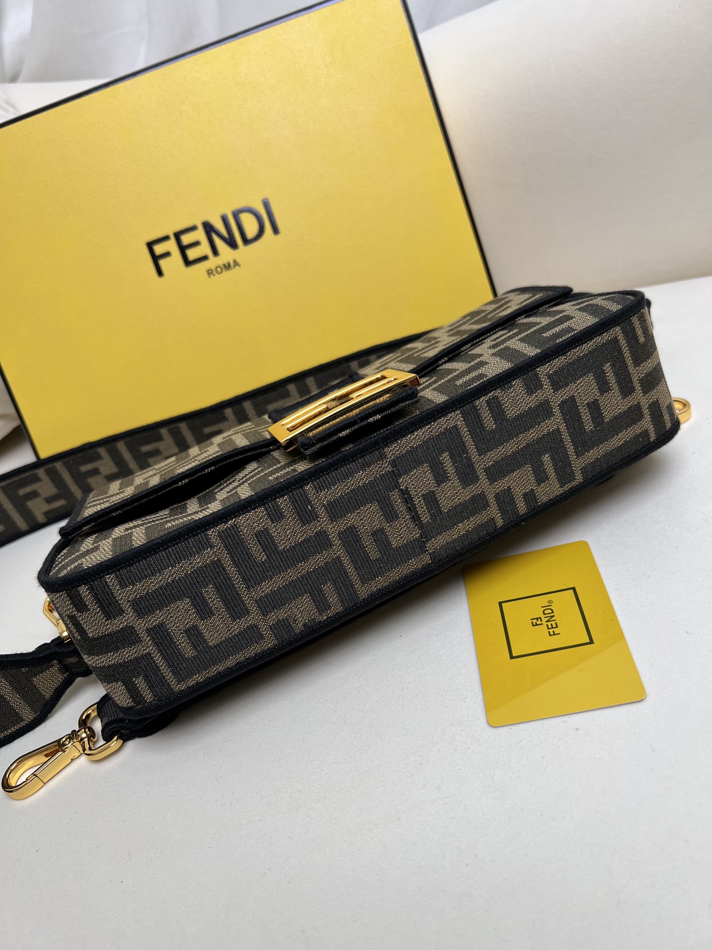 handbags FENDI 8BR600 size:27*15*6cm - vstockx