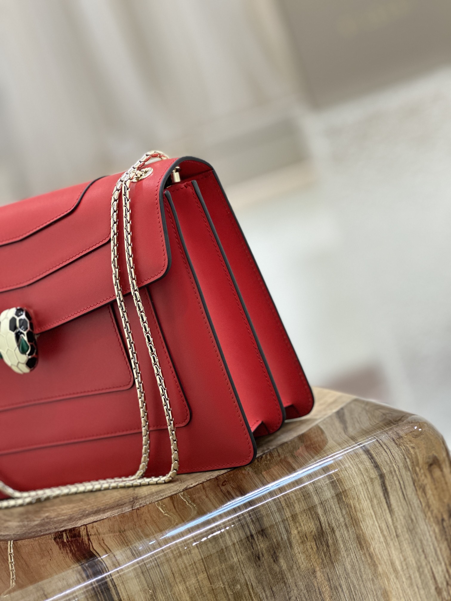 Handbags Bvlgari 35362 size:28*19*8 cm - vstockx