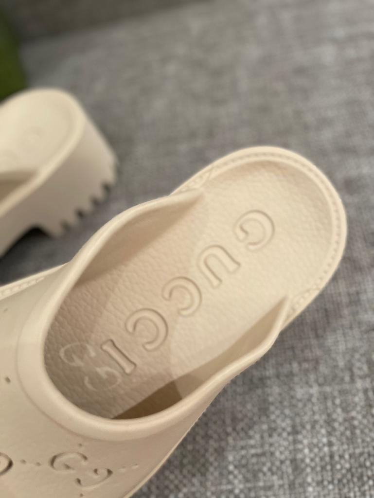 Gucci WOMEN'S PLATFORM PERFORATED G SANDAL - vstockx