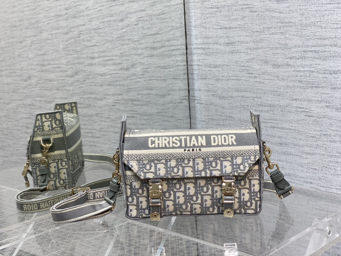 Handbag Dior size 23*15*8 cm - vstockx