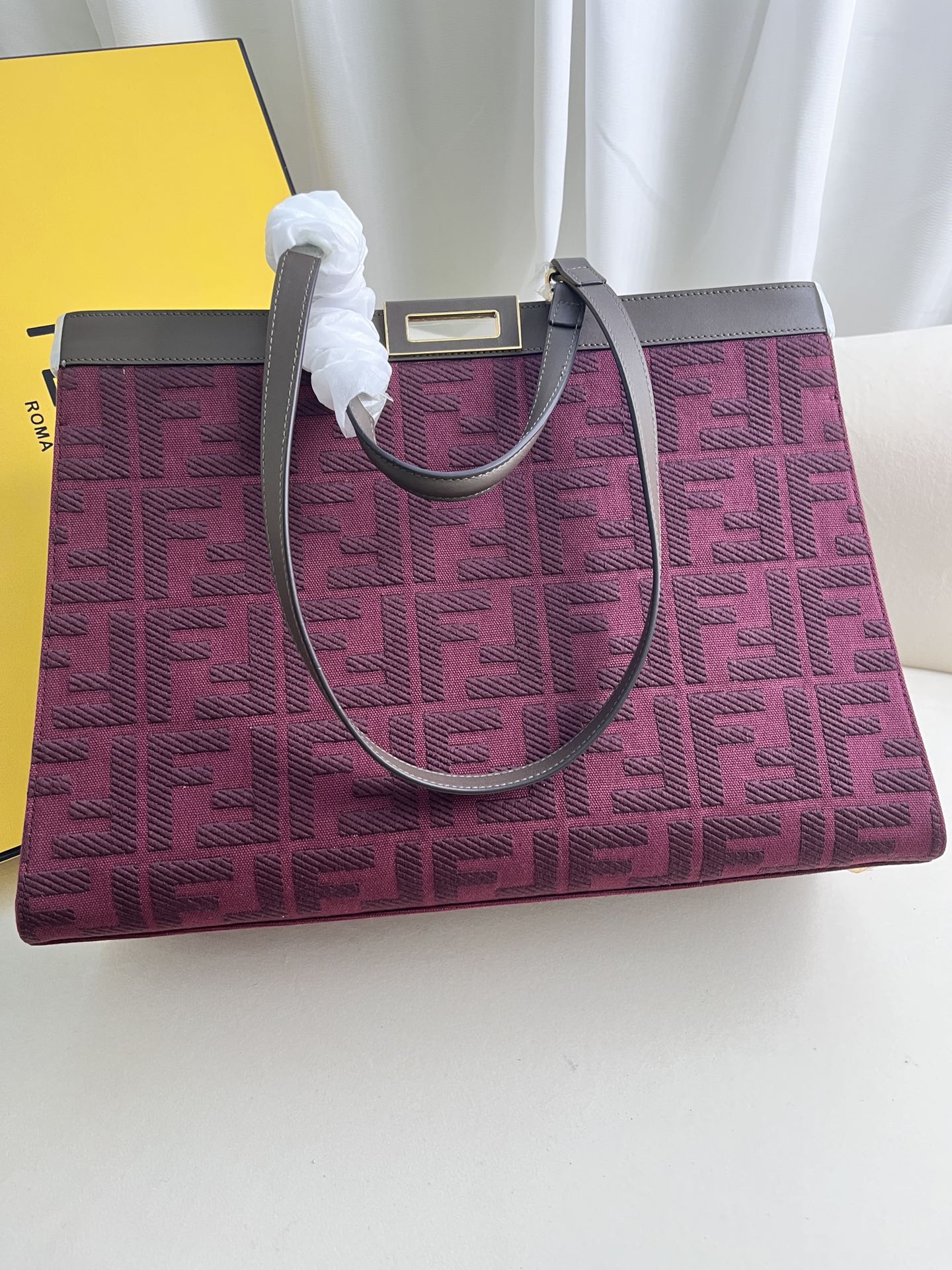 handbags FENDI 1819 size:40*12*29cm - vstockx