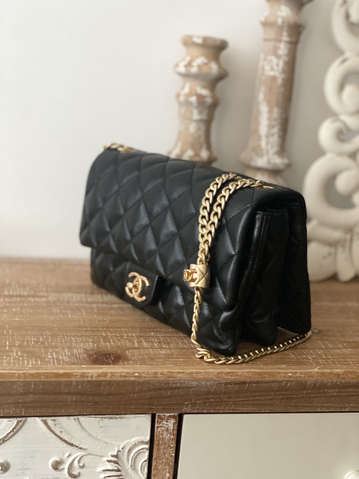 Handbag Chanel AS3609 size 16x25x10 cm - vstockx