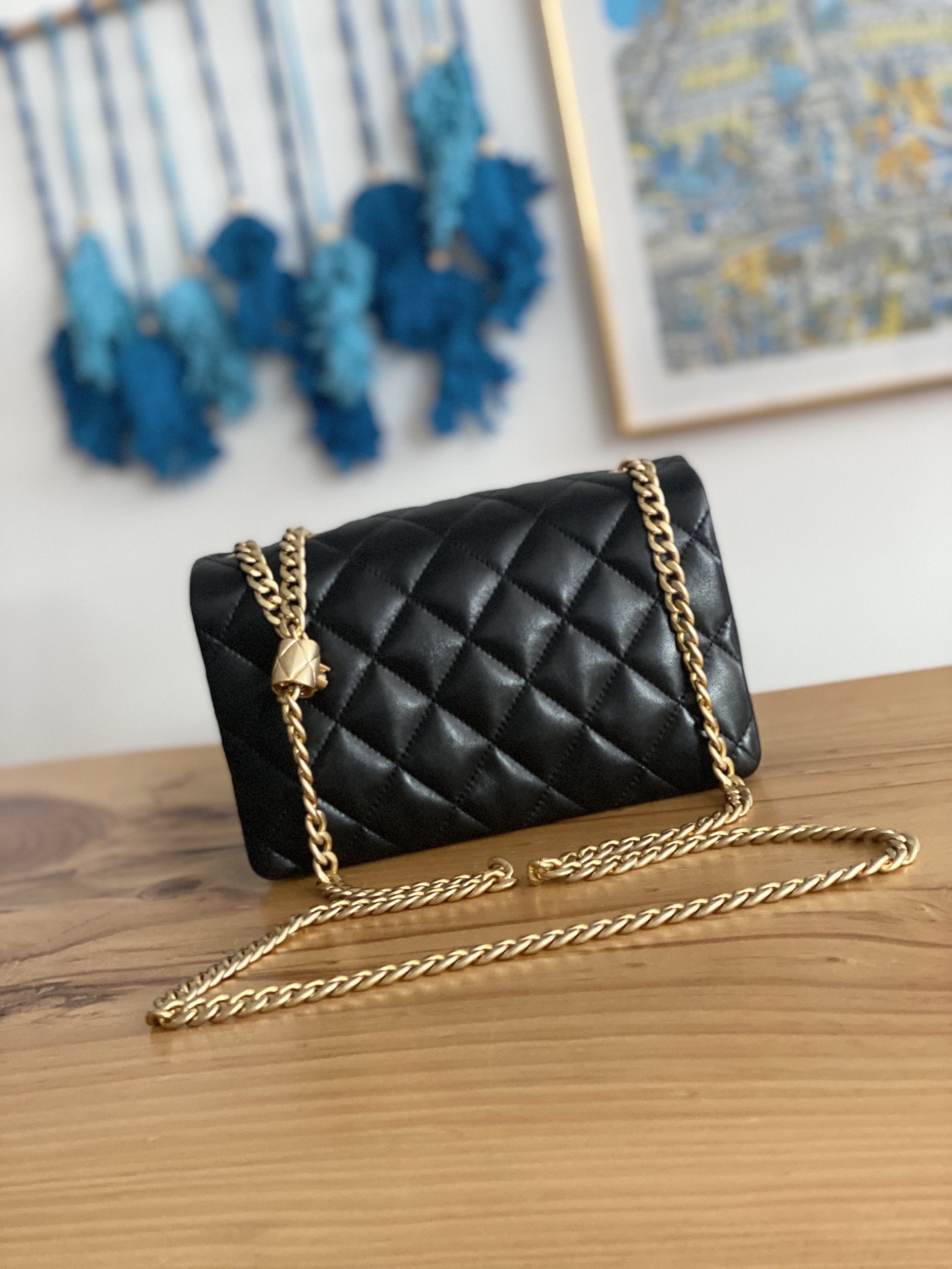 Handbag Chanel AS3393 size 14x22x8 cm - vstockx