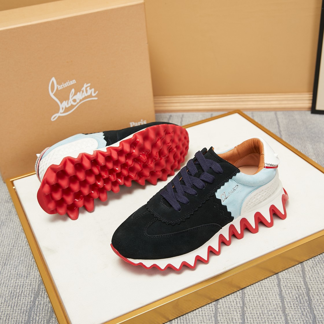 Christian Louboutin Loubishark Flat Sneakers 3 - vstockx