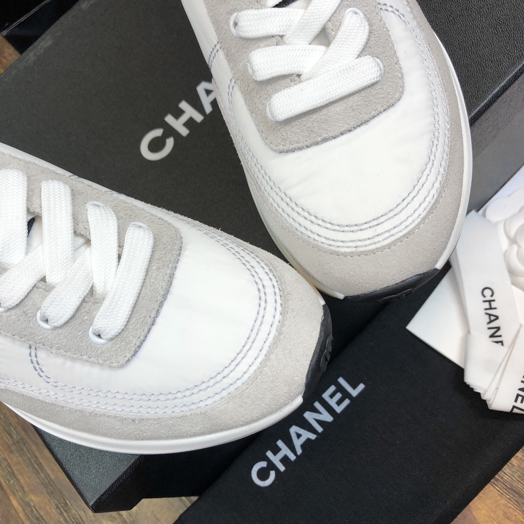 Chanel Fabric & Suede Calfskin Low Top Sneaker 33 - vstockx