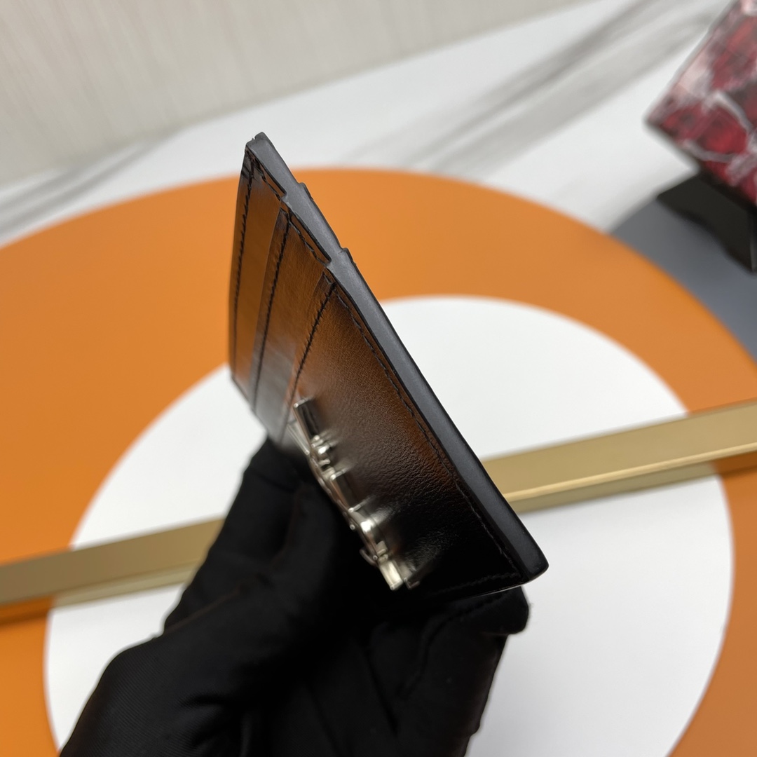 Handbags SAINT LAURENT 423291 size 10x7.5x0.5 cm - vstockx