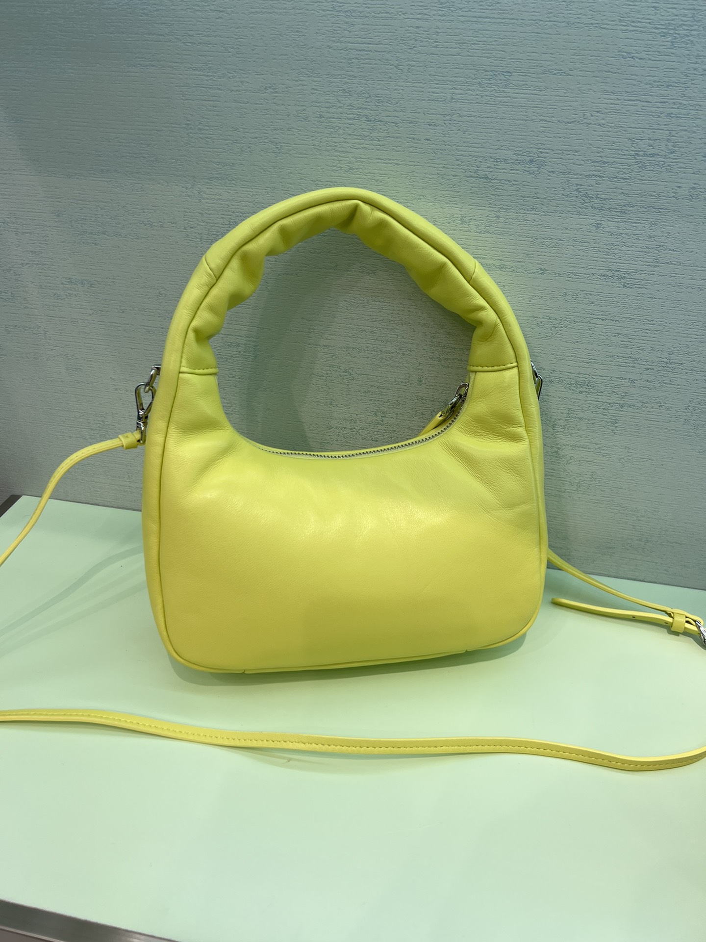 handbags prada 1BA384 21*12.5*6.5 - vstockx