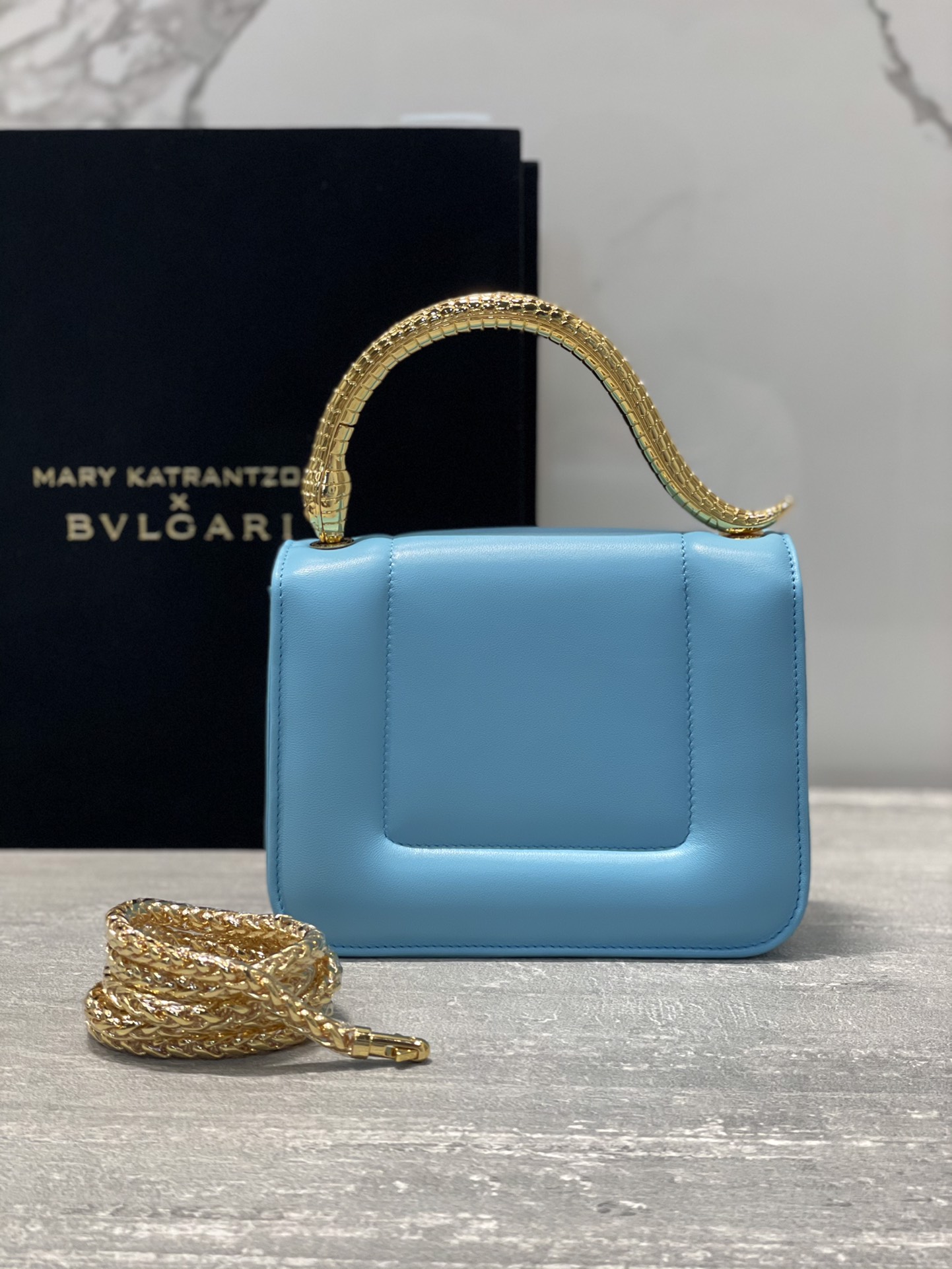Handbags Bvlgari 291071 size:19.2*15*6 cm - vstockx