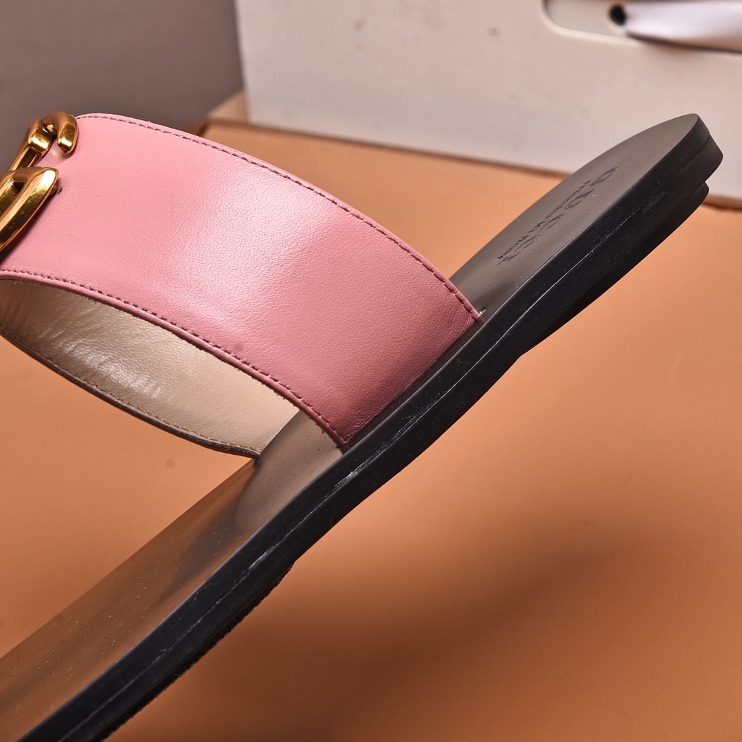 Gucci Slippers 14 - vstockx