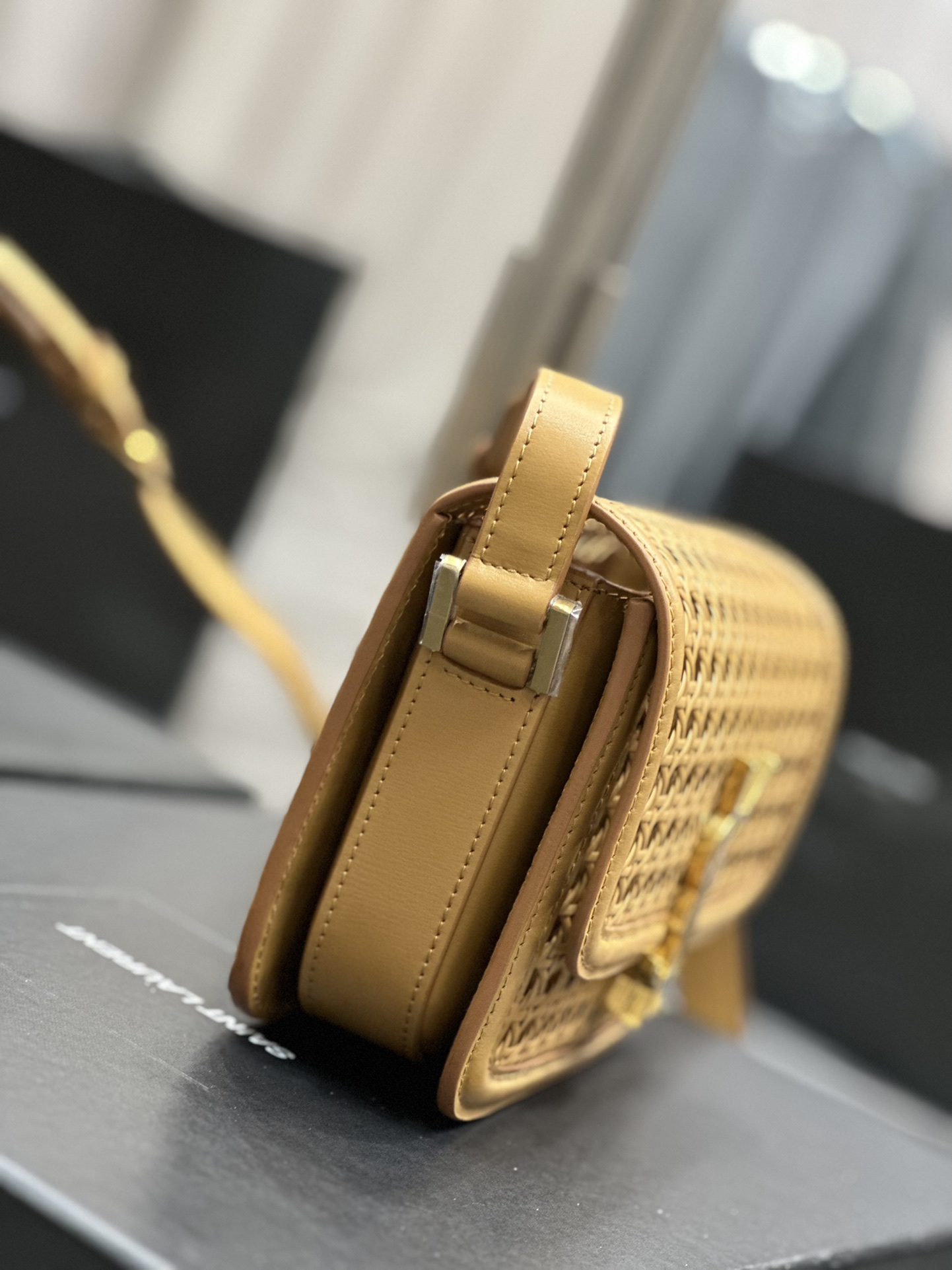 Handbags SAINT LAURENT 634306 size 19  13  5 cm - vstockx