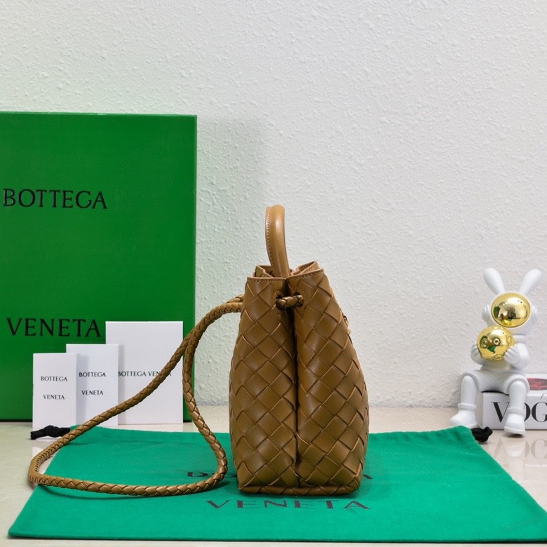 Handbags Bottega Veneta 7463 size:25*20*10 cm - vstockx