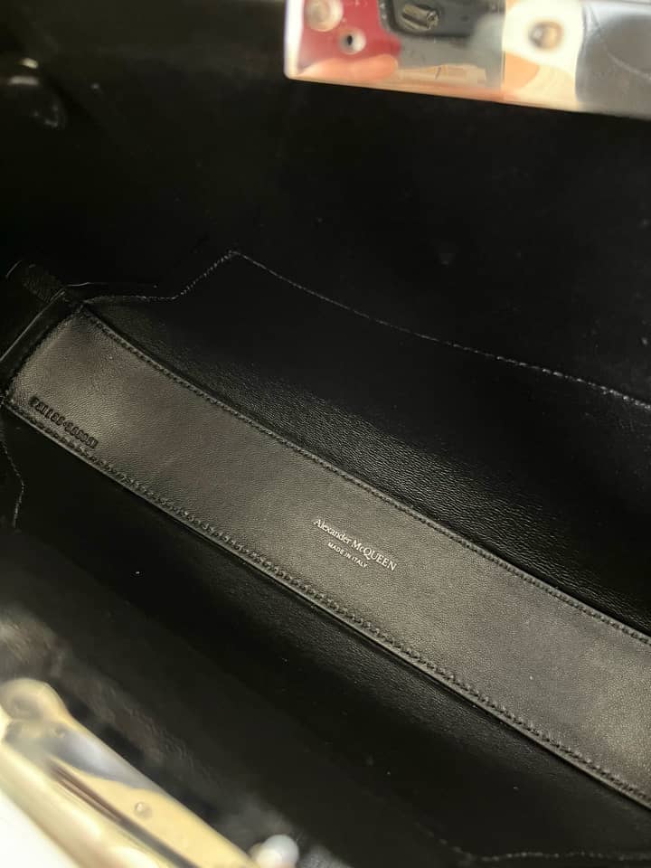 Handbag Alexander McQueen hobo size 20*12*8 cm size 30*18*7 cm - vstockx