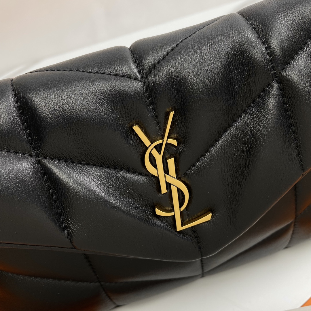 Handbags SAINT LAURENT 620333 size 23  15.5  8.5 cm - vstockx