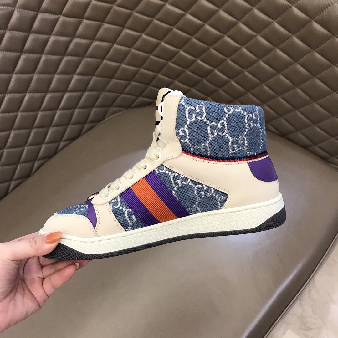 Gucci Screener GG Canvas 20 - vstockx
