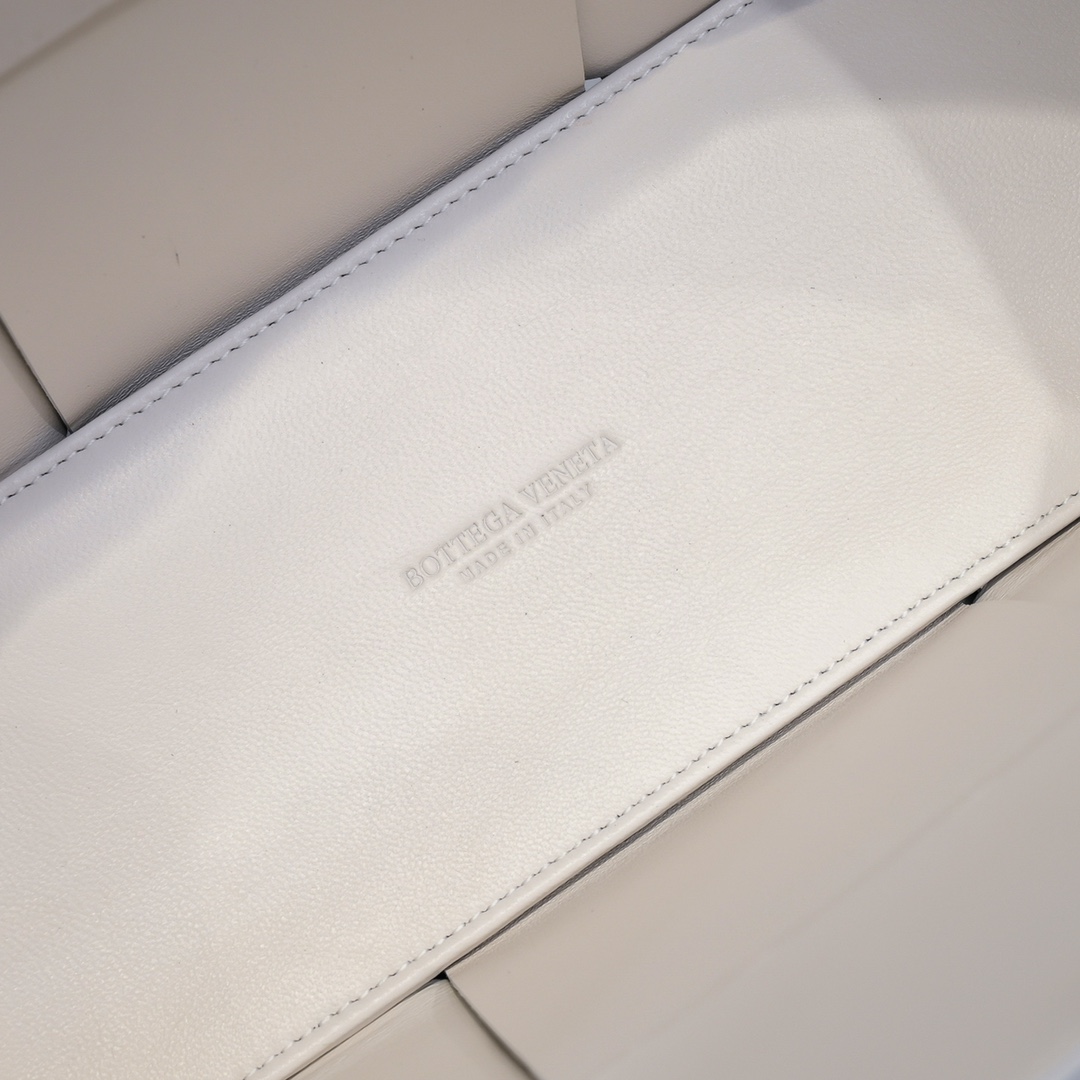 handbags Bottega Veneta 9893# size:30*20*12 - vstockx