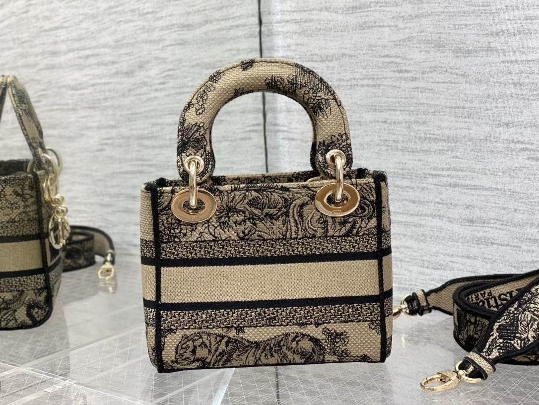 Handbags Dior 6603 size:17cm - vstockx
