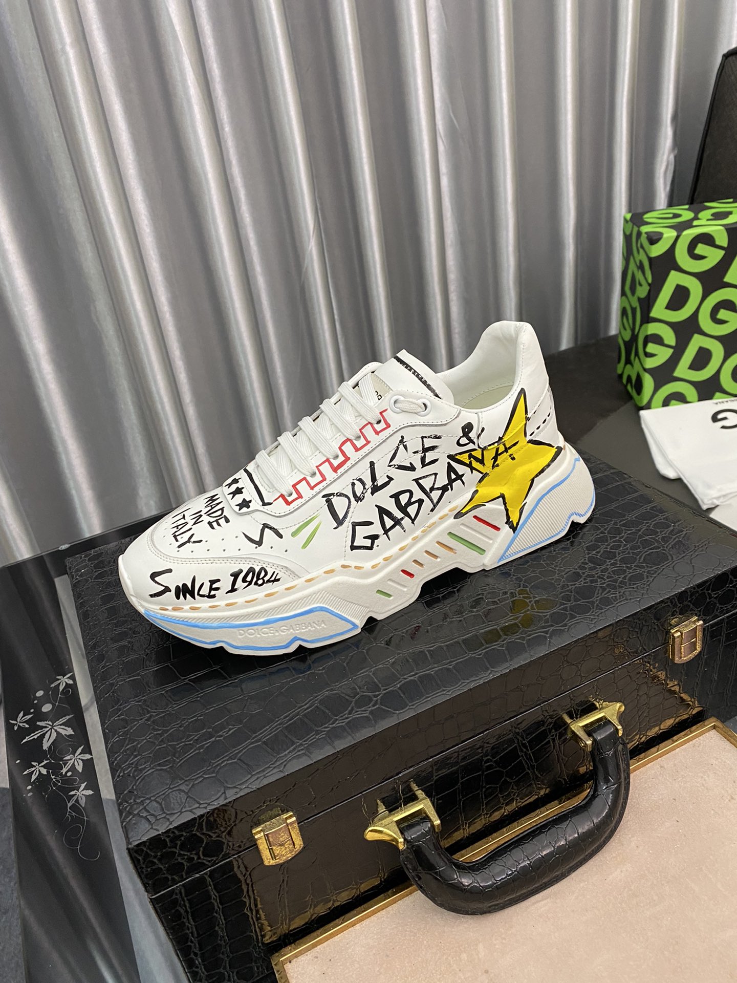 Dolce & Gabbana Low Tops Sneakers 73 - vstockx