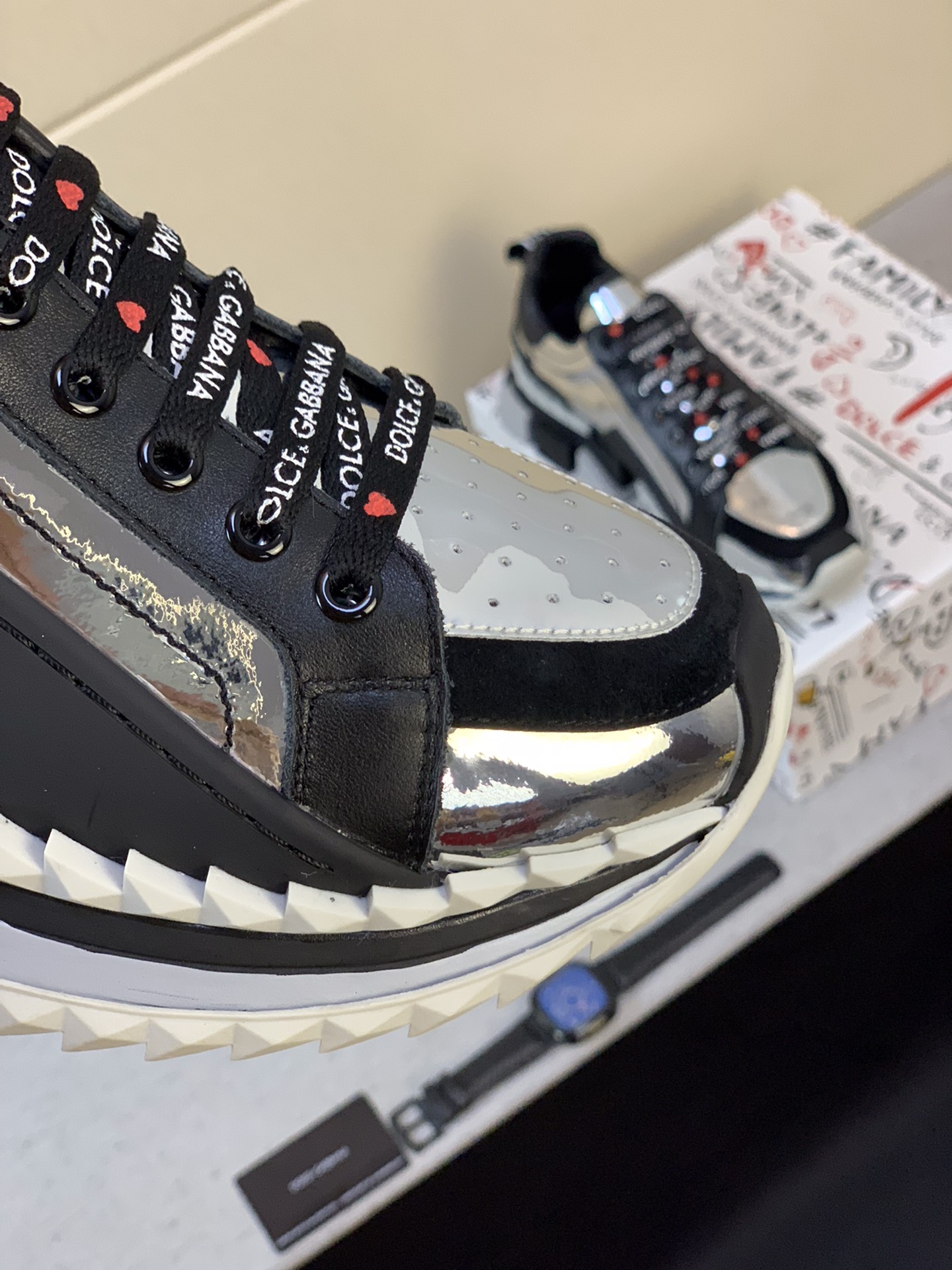 Dolce & Gabbana Low Tops Sneakers 36 - vstockx