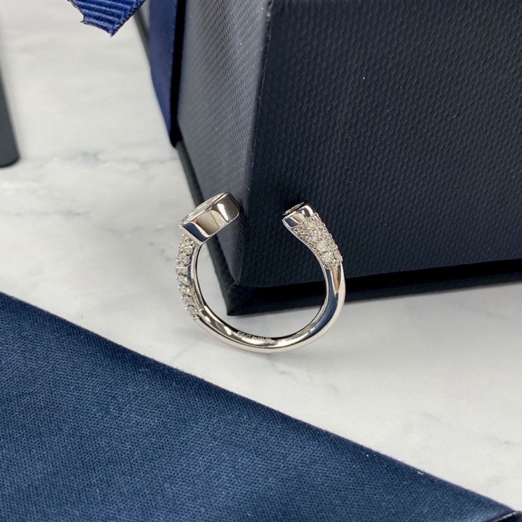 Jewelry APM 48 - vstockx