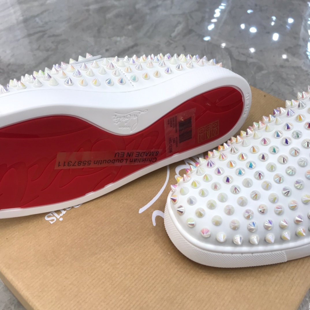 Christian Louboutin Louis Junior Spikes Orlato Flat Sneakers 66 - vstockx